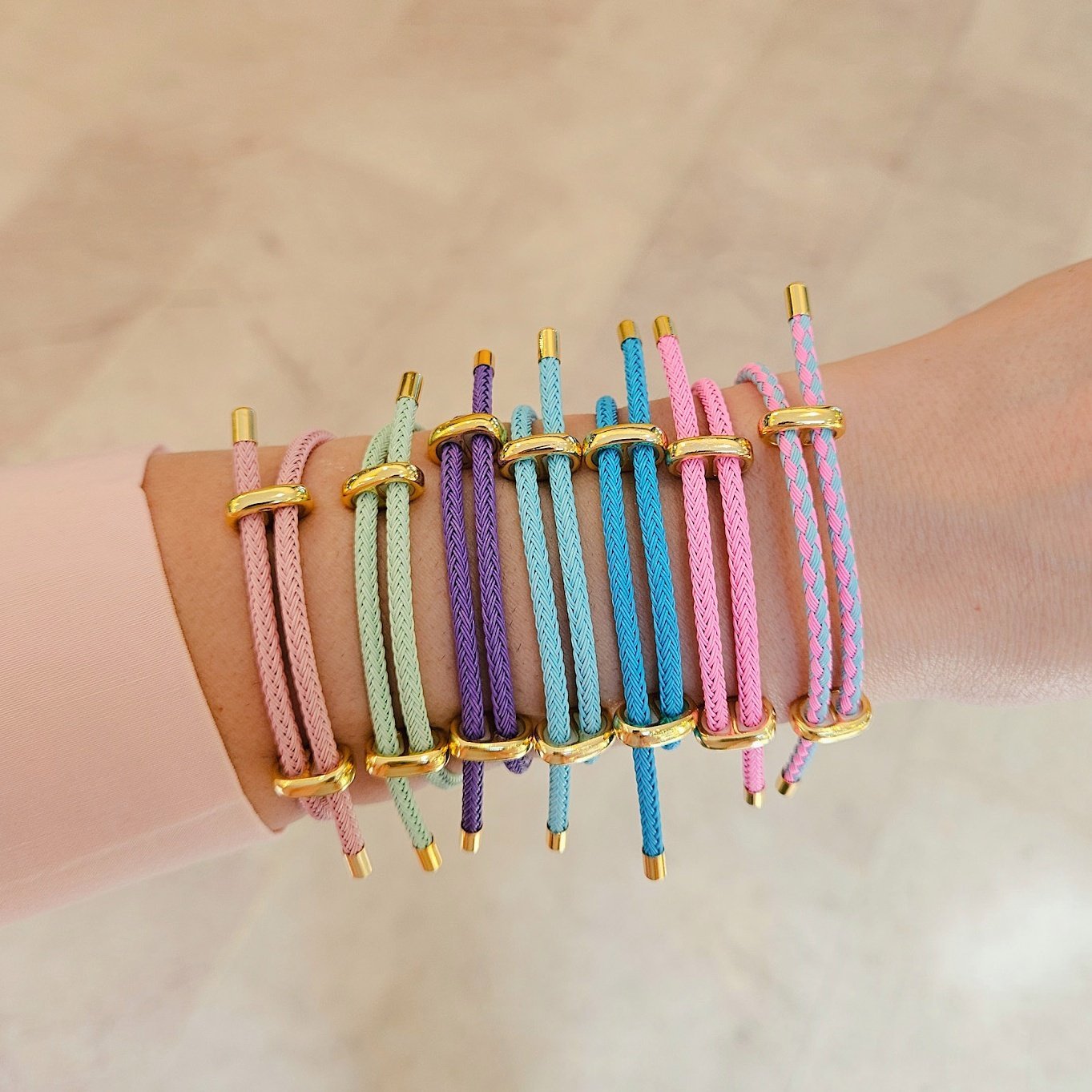 Renkli Ayarlanabilir İp Örgü Bileklik