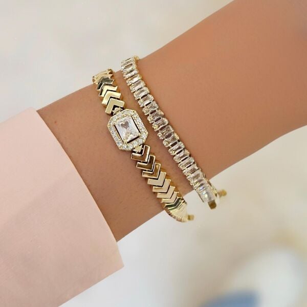 Baget Gold Bileklik Kombini