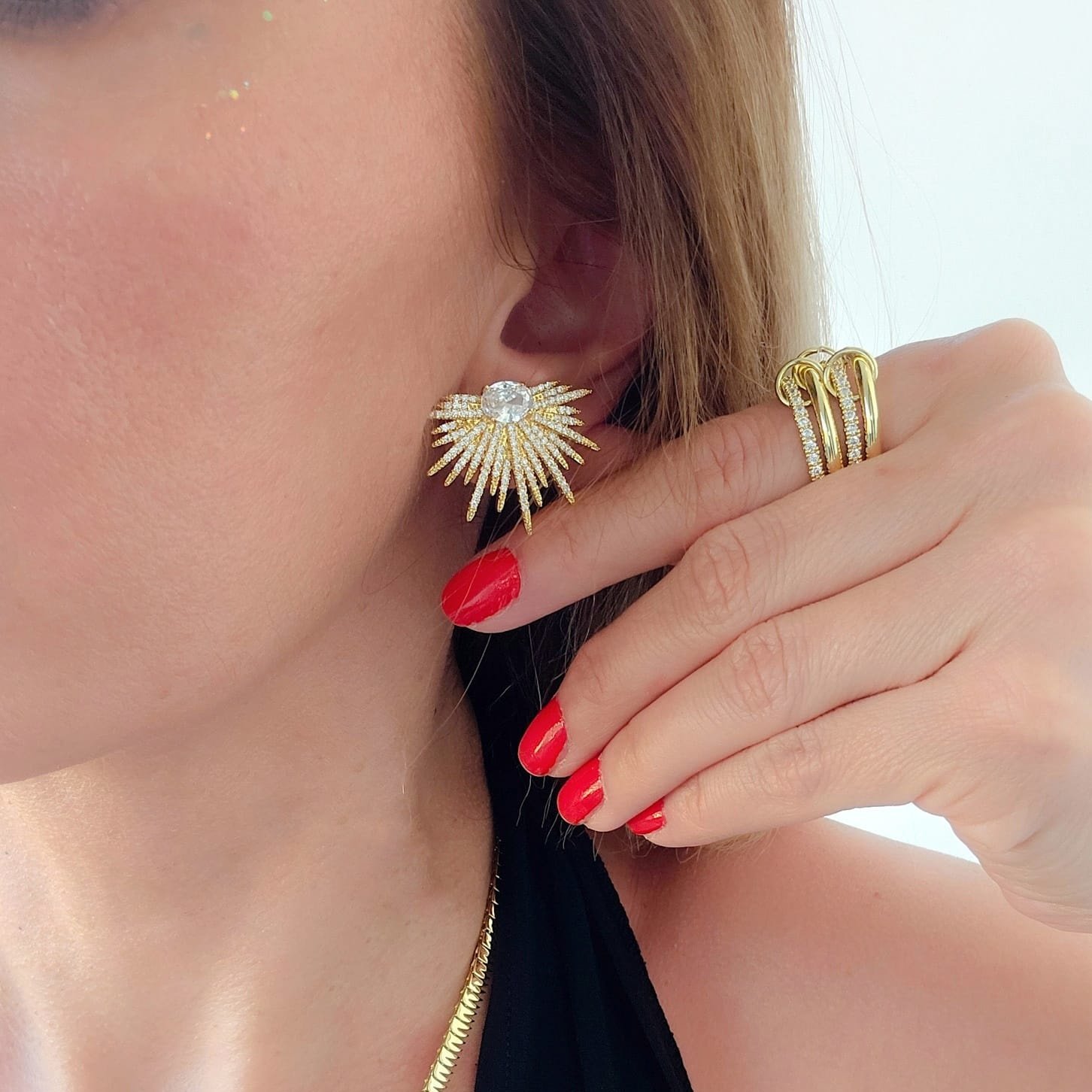 Özel Seri Zirkon Taşlı Tasarım Küpe