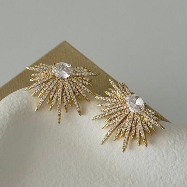 Özel Seri Zirkon Taşlı Tasarım Küpe