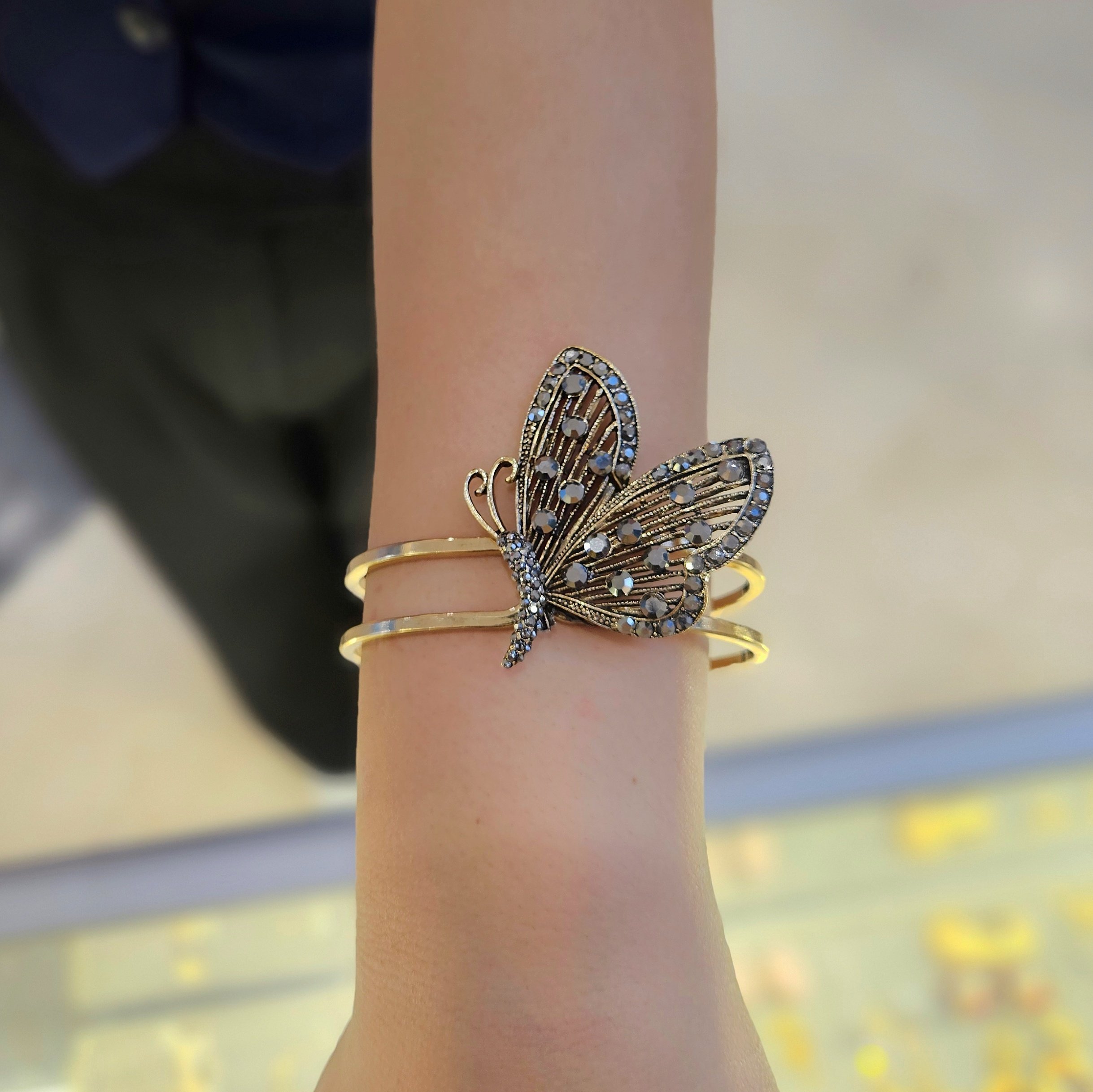 Kelebek Figürlü Bronz Kelepçe Bileklik