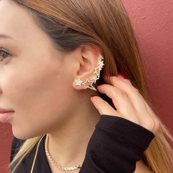 Altın Kaplama Yıldızlı Kıkırdak Küpe Seti