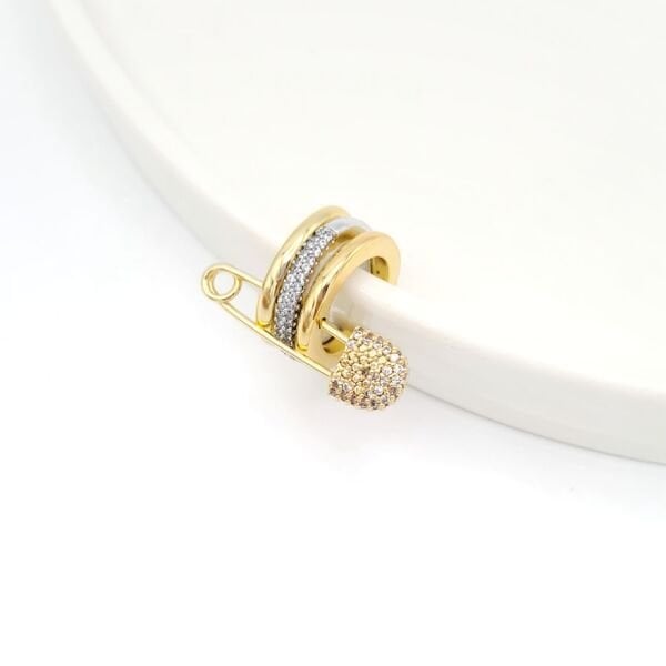 Çengel İğne Küpe  ve Üçlü Kıkırdak