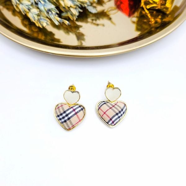 Marka Desen Minimal Kalp Küpe