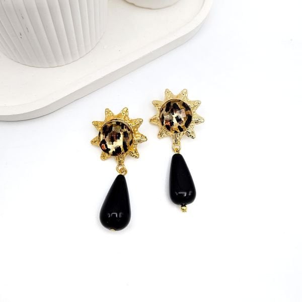 Siyah Boncuklu Güneş Figür Küpe