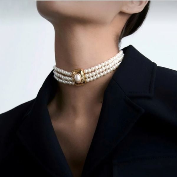 Marka Model 3 Sıra İnci Choker Kolye