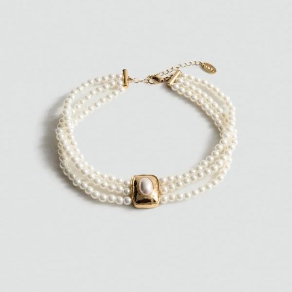 Marka Model 3 Sıra İnci Choker Kolye